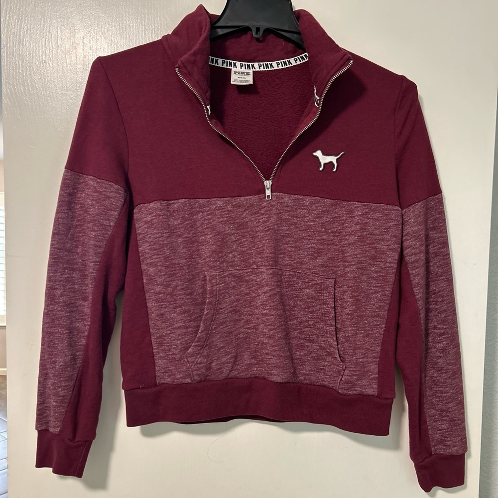 Victoria Secret Pink Women’s Sweatshirt Size Medium Burgundy Coloring 1/4 Zip